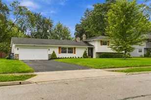 1506 Pemberton Dr, Columbus, OH 43221 - Photo 2