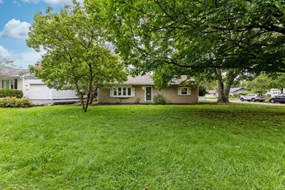 319 W South Street, Worthington, OH 43085 - Photo 2
