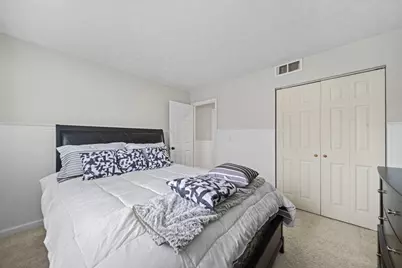 3054 Leon Avenue, Columbus, OH 43219 - Photo 20
