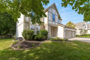 191 Royal Farm E, Blacklick, OH 43004 - Photo 2