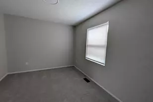 3815 Petzinger Rd, Columbus, OH 43232 - Photo 16