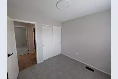 3815 Petzinger Road, Columbus, OH 43232 - Photo 20