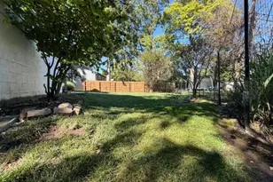 4100 Kendale Rd, Columbus, OH 43220 - Photo 26
