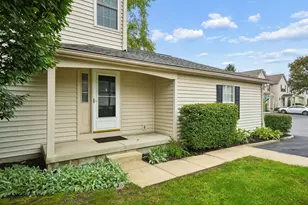 2571 Gardenia Dr, Columbus, OH 43235 - Photo 1