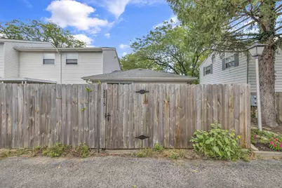 2815 Avati Drive, Columbus, OH 43207 - Photo 28