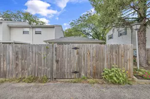 2815 Avati Dr, Columbus, OH 43207 - Photo 28