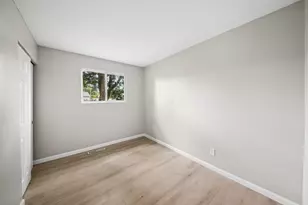1382 Grovewood Dr, Columbus, OH 43207 - Photo 10