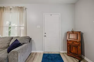 1008 E Whittier St, Columbus, OH 43206 - Photo 6