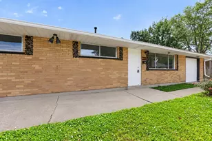 3429 Michael Ct, Columbus, OH 43204 - Photo 2