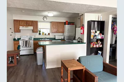 15 S Shafer Street #404, Athens, OH 45701 - Photo 2