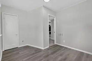 2820 Hiawatha St, Columbus, OH 43211 - Photo 14