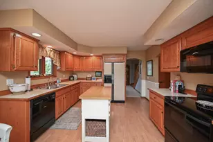 234 Somerlot Hoffman Rd W, Marion, OH 43302 - Photo 16