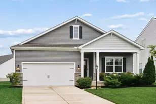 310 Mahogany Ln, Commercial Point, OH 43116 - Photo 1