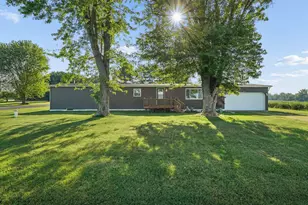 9730 Lake Rd NE, Millersport, OH 43046 - Photo 1