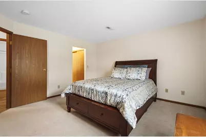 7831 Farmsbury Drive, Reynoldsburg, OH 43068 - Photo 18