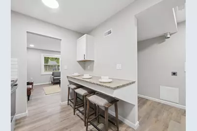 2344 Century Drive, Columbus, OH 43211 - Photo 10