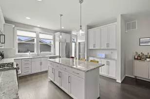 1279 N Grant Ave, Columbus, OH 43201 - Photo 4
