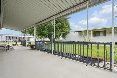 709 Youn-Kin Parkway S, Columbus, OH 43207 - Photo 2