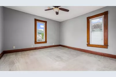 312 E 6th Avenue, Lancaster, OH 43130 - Photo 18