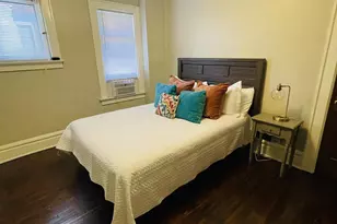 876 Dennison Ave, Columbus, OH 43215 - Photo 8