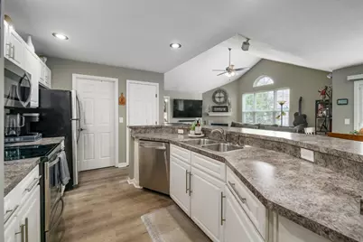 5656 Tuttle Mews Way, Dublin, OH 43016 - Photo 2