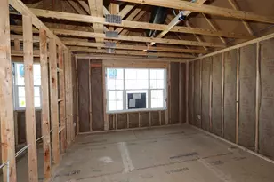 1008 Dawsons Dr, Hebron, OH 43025 - Photo 10