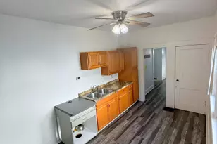 1585 Mound St, Springfield, OH 45505 - Photo 8