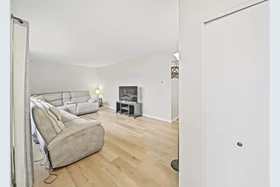 1565 Brentnell Avenue, Columbus, OH 43219 - Photo 6