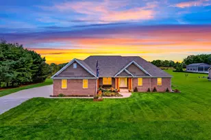 1628 Pickerington Rd NW, Carroll, OH 43112 - Photo 1