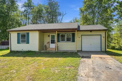 141 N Creekview Court, Baltimore, OH 43105 - Photo 2