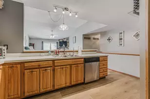 1010 Acorn Bay Dr, Galloway, OH 43119 - Photo 16