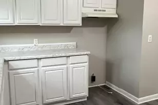 1565 Duffield Dr, Columbus, OH 43227 - Photo 6