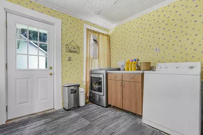 609 Dryden Road, Zanesville, OH 43701 - Photo 16