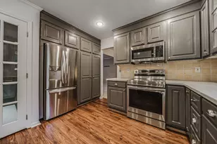 1055 Arundel Ave, Westerville, OH 43081 - Photo 8