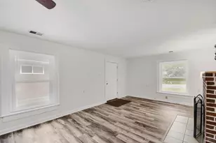 58 Berne St, Delaware, OH 43015 - Photo 8