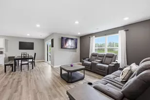3823 Alledonia Dr, Grove City, OH 43123 - Photo 6