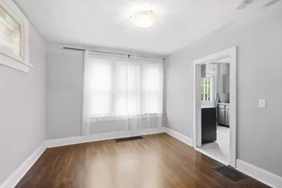 513 E Jenkins Avenue, Columbus, OH 43207 - Photo 8