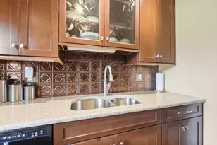 5653 Great Woods Blvd, Columbus, OH 43231 - Photo 10