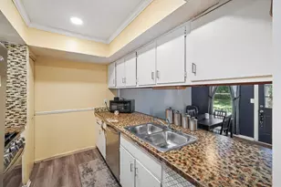 4120 Cherry Orchard Ln, Columbus, OH 43230 - Photo 6