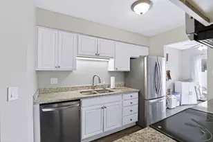 5233 Captains Ct, Columbus, OH 43220 - Photo 24