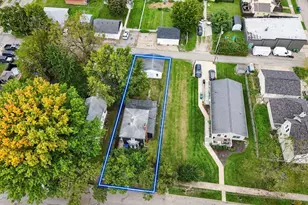316 W 8th St, Marysville, OH 43040 - Photo 2