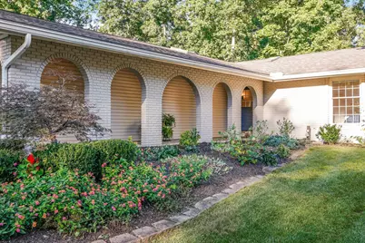 1594 Oakview Drive, Columbus, OH 43235 - Photo 2