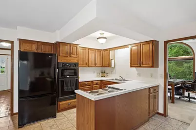 8029 Ashland Court NW, Canal Winchester, OH 43110 - Photo 4