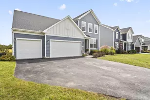 776 Fescue Rd, Galena, OH 43021 - Photo 1