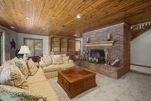 637 King Beach Dr, Howard, OH 43028 - Photo 36