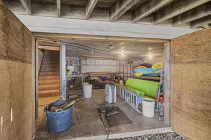 637 King Beach Dr, Howard, OH 43028 - Photo 48