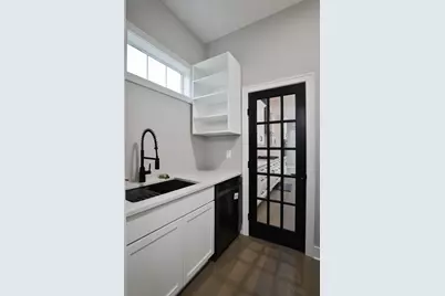 2246 Koester, Lewis Center, OH 43035 - Photo 10