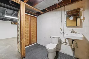2655 Woodley Rd, Columbus, OH 43231 - Photo 38