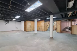 2655 Woodley Rd, Columbus, OH 43231 - Photo 36