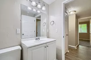 1833 Brookfield Rd, Columbus, OH 43229 - Photo 16